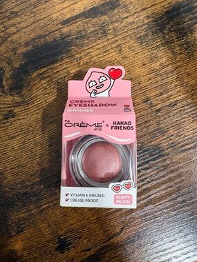 The Crème Shop x Kakao Friends Flirty Peach Shimmer Crème Eyeshadow